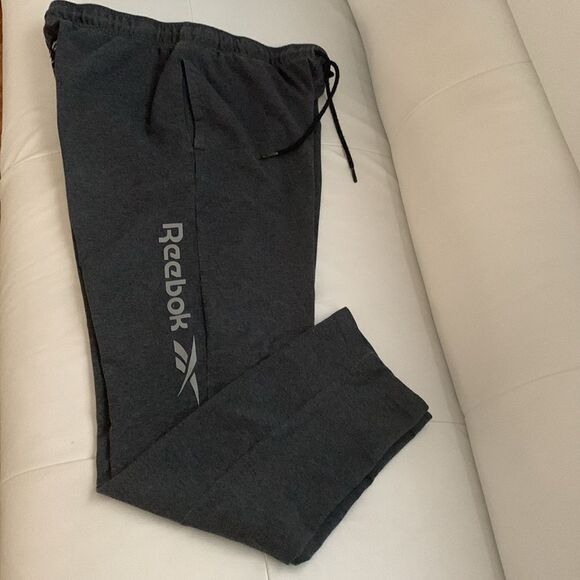 Reebok The Evoluation of Fitness Men's Gray Pants Pockets Size M - Picture 1 of 10